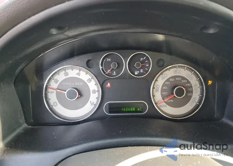 2008 Ford Taurus X Limited z USA, uszkodzony, nr VIN 1FMDK06W38GA03819